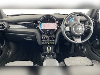 Used MINI Hatch 2022 for sale - 75470130: Photo