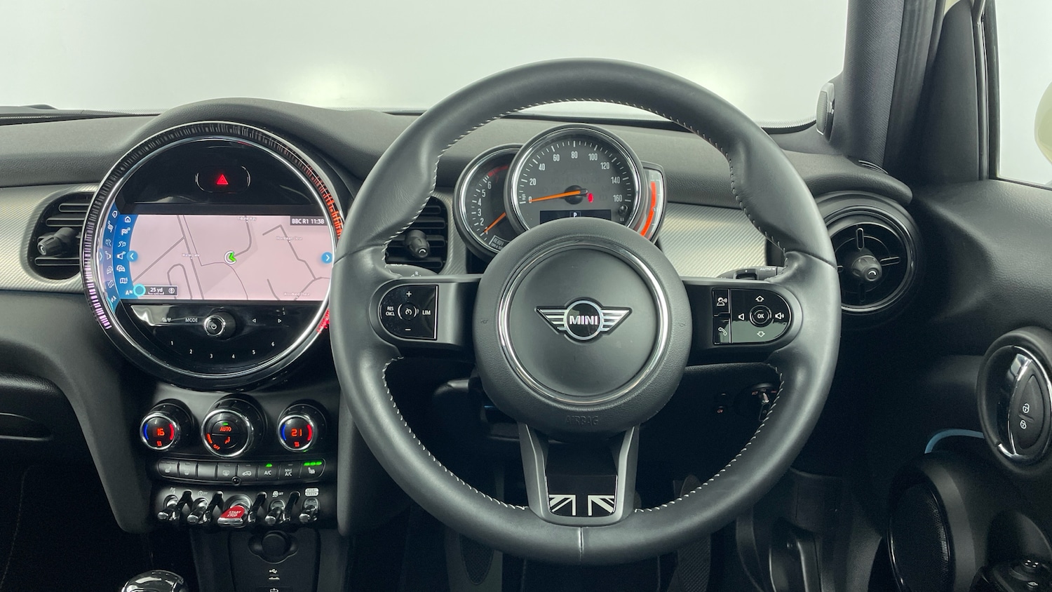 Used MINI Hatch 2022 for sale - 77715213: Photo 5