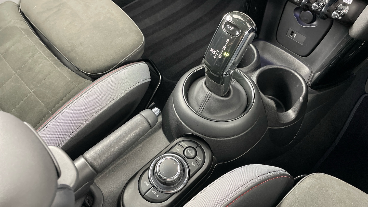 Used MINI Hatch 2022 for sale - 77022730: Photo 10