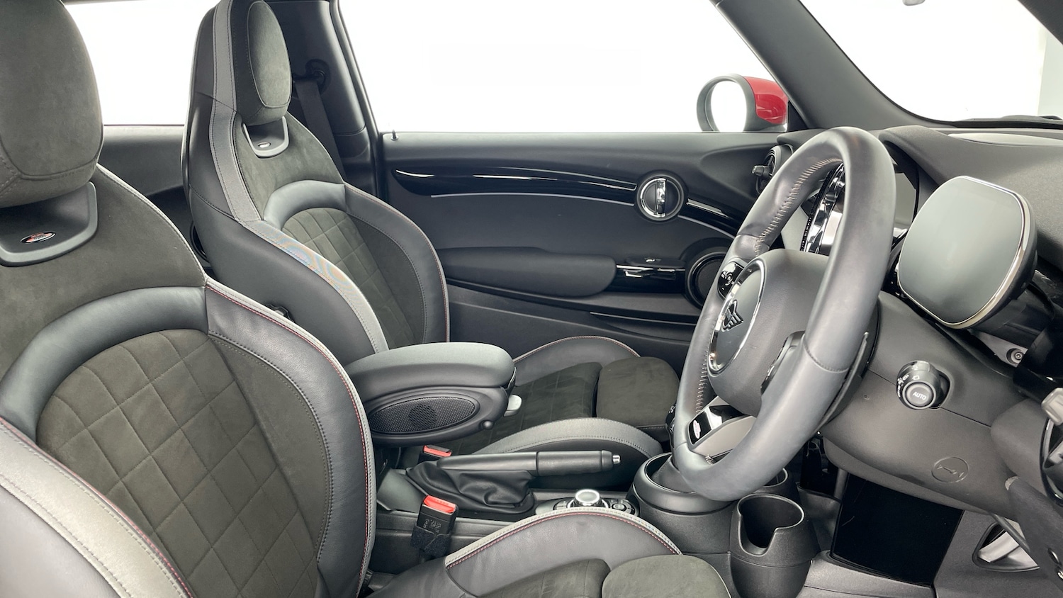 Used MINI Hatch 2022 for sale - 77022730: Photo 11