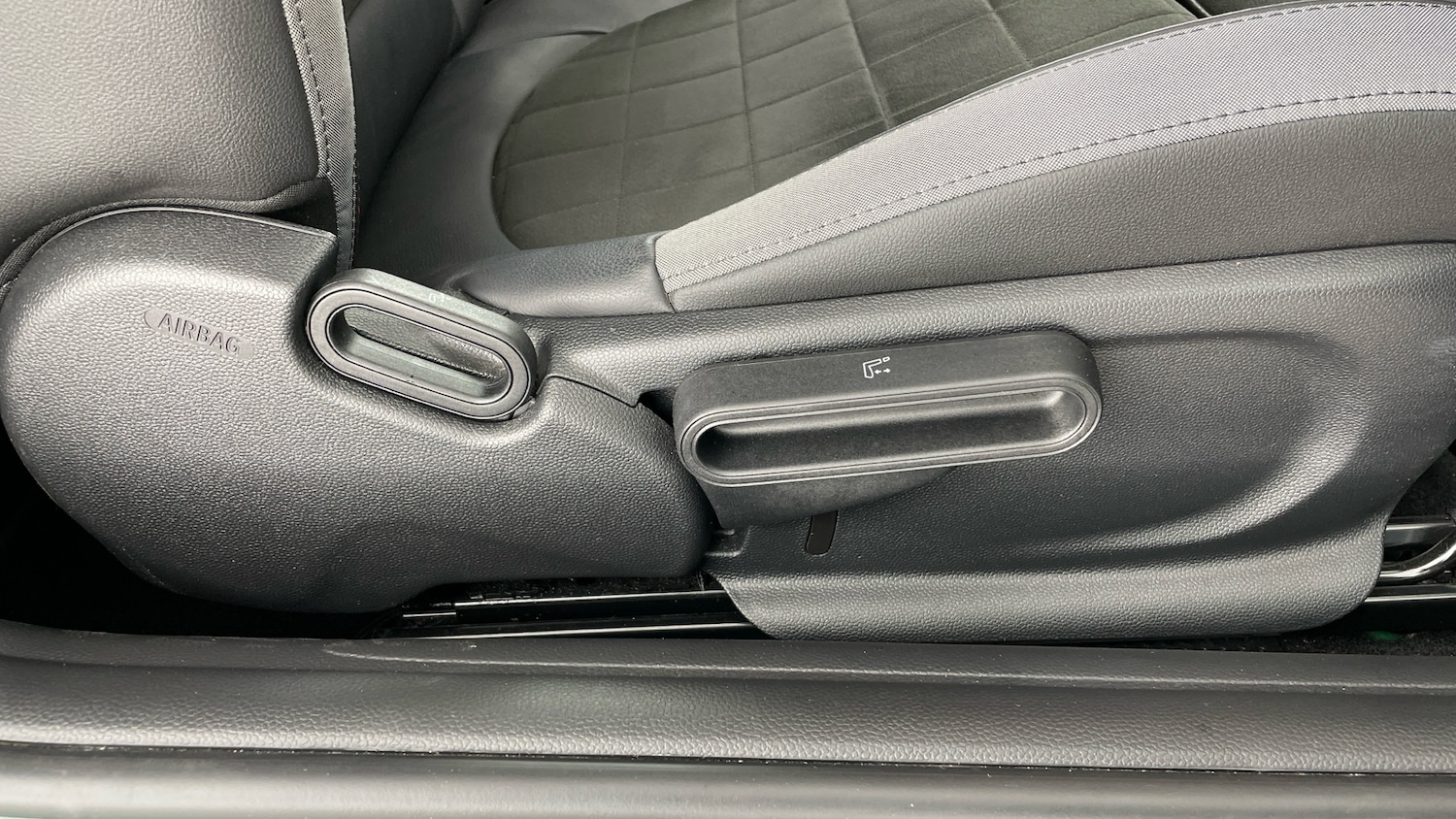 Used MINI Hatch 2022 for sale - 77022730: Photo 45