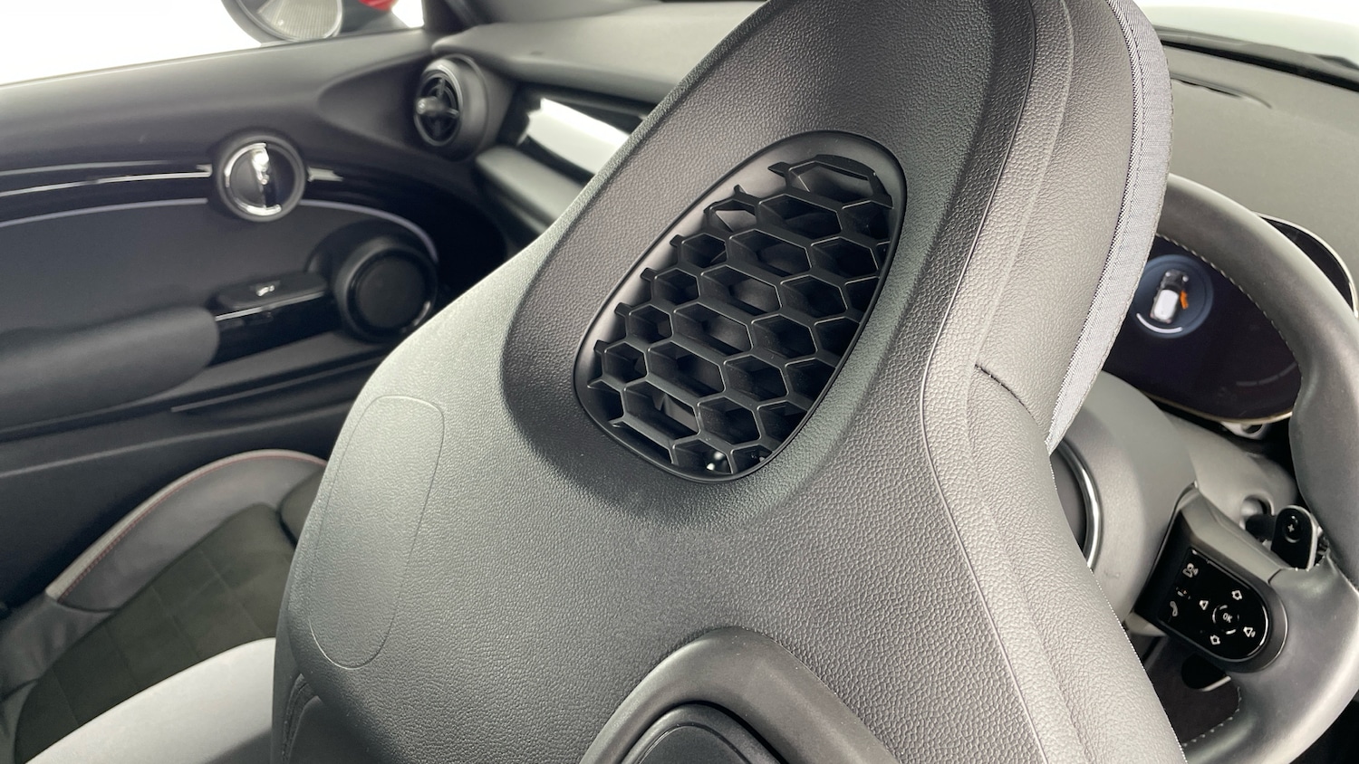 Used MINI Hatch 2022 for sale - 77022730: Photo 46