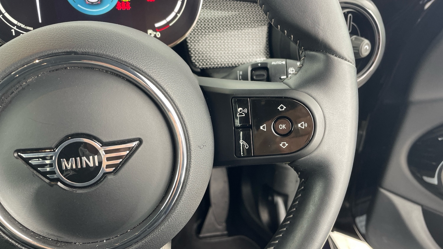 Used MINI Hatch 2024 for sale - 78097987: Photo 18