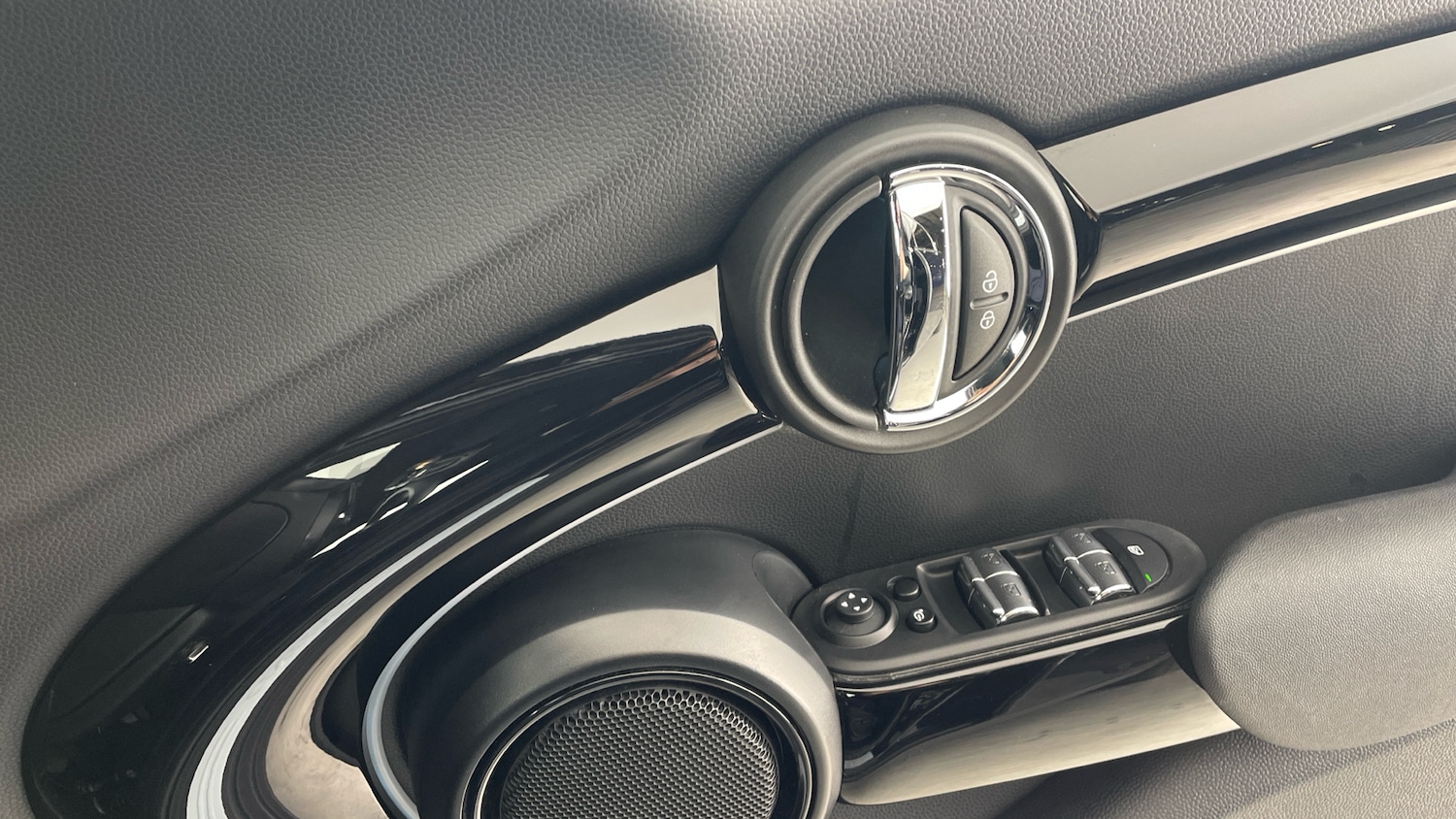 Used MINI Hatch 2024 for sale - 78097987: Photo 20