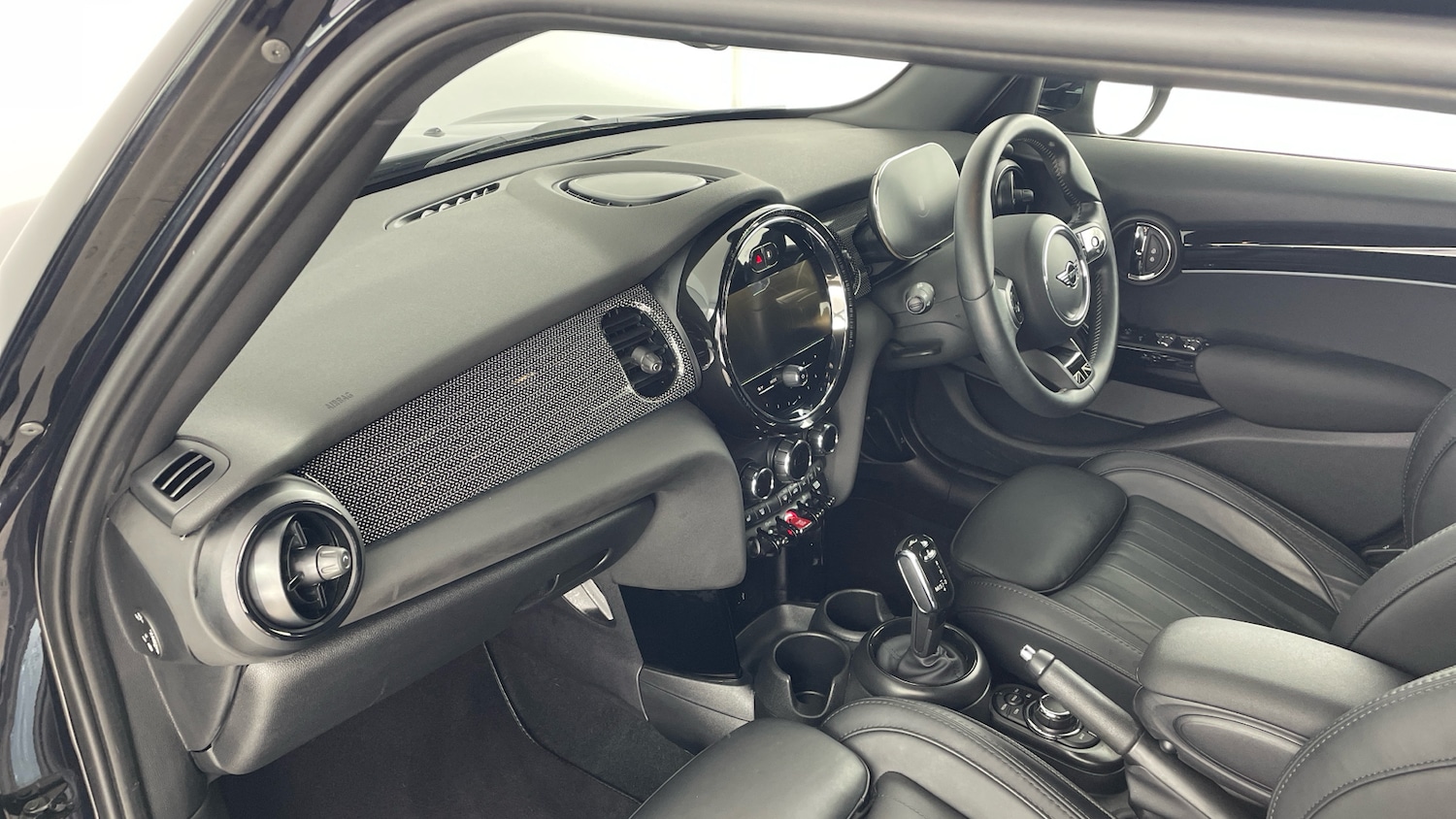 Used MINI Hatch 2024 for sale - 78097987: Photo 7