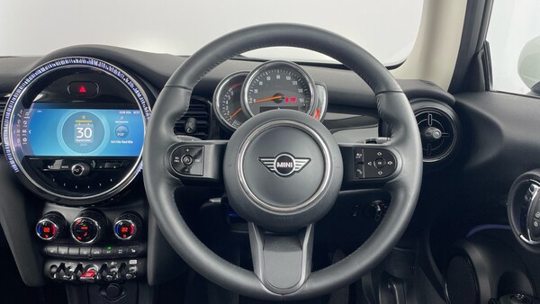 Used MINI Hatch 2022 for sale - 76144526: Photo 5