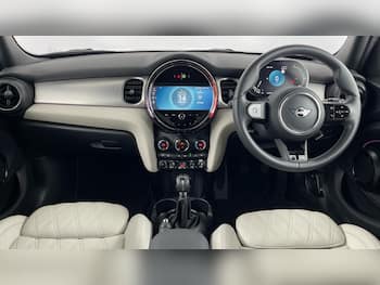 Used MINI Hatch 2023 for sale - 79855651: Photo