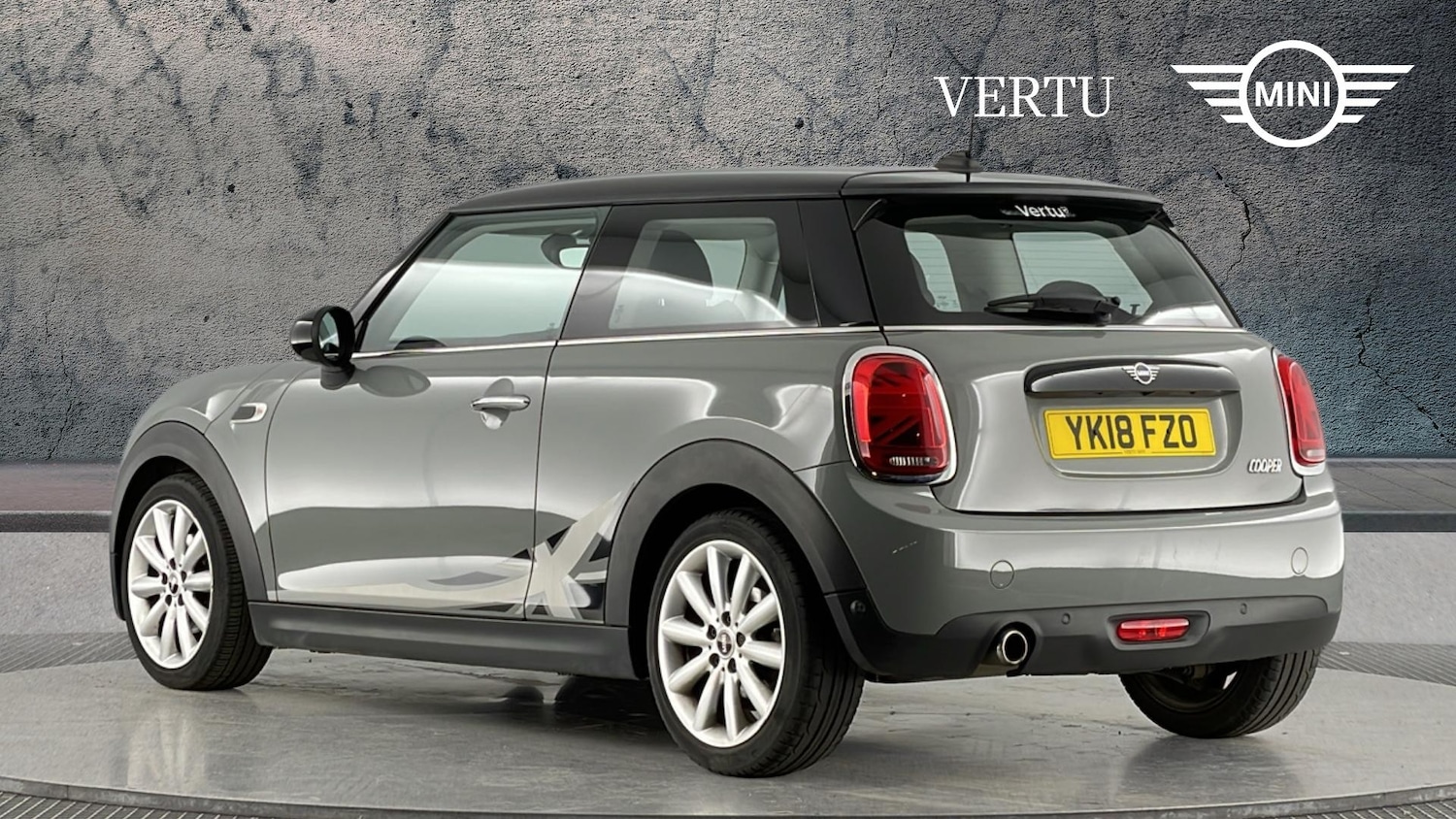 Used MINI Hatch 2018 for sale - 77578112: Photo 2