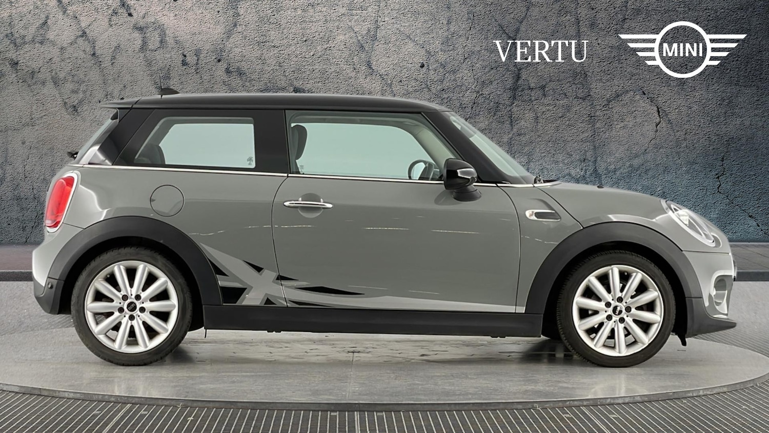 Used MINI Hatch 2018 for sale - 77578112: Photo 3