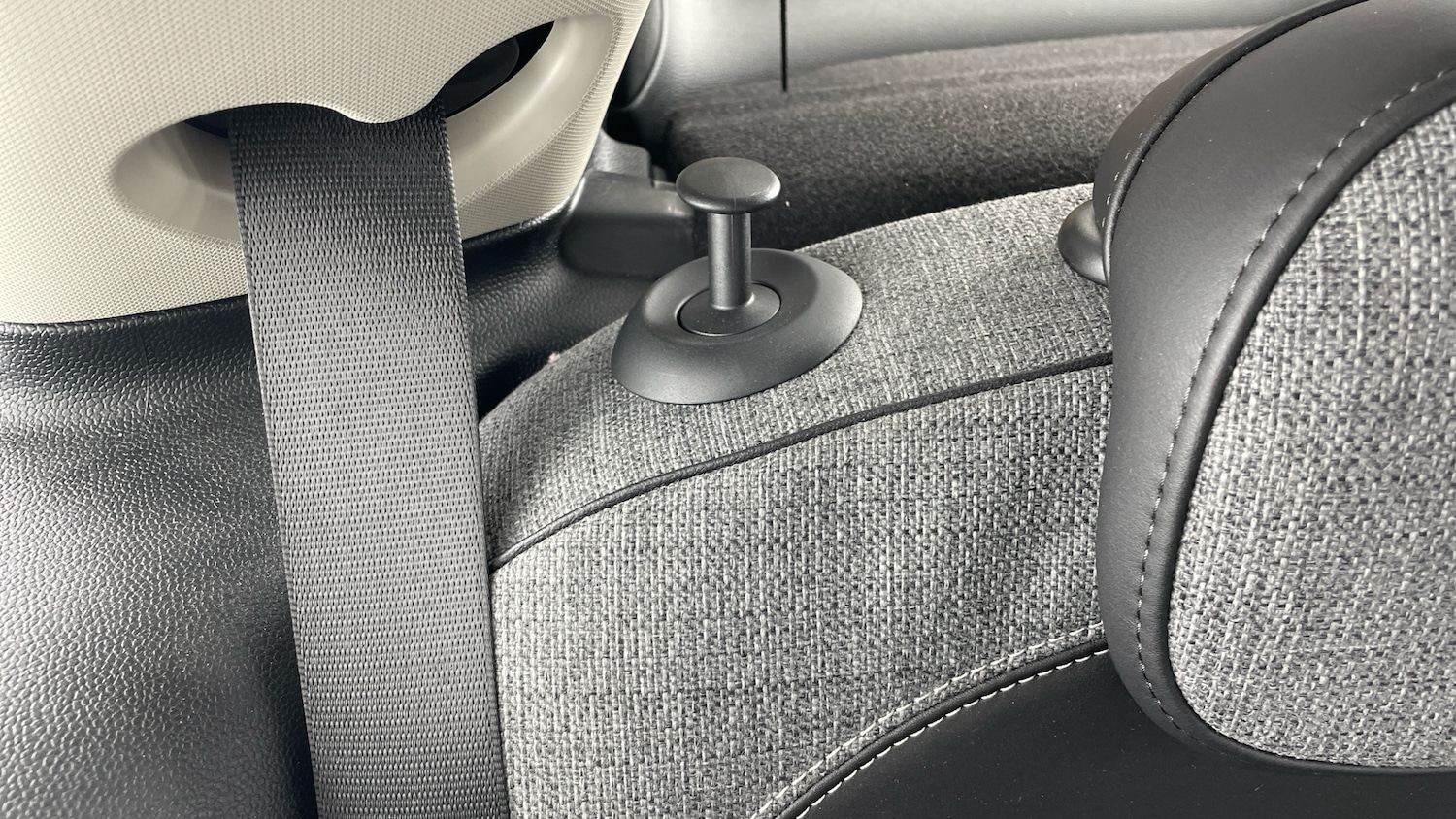 Used MINI Hatch 2018 for sale - 77578112: Photo 47