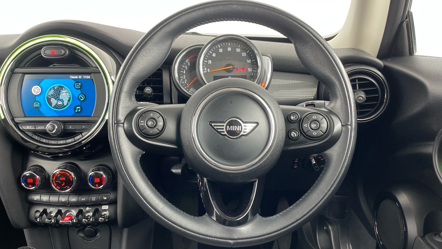 Used MINI Hatch 2018 for sale - 77578112: Photo 5