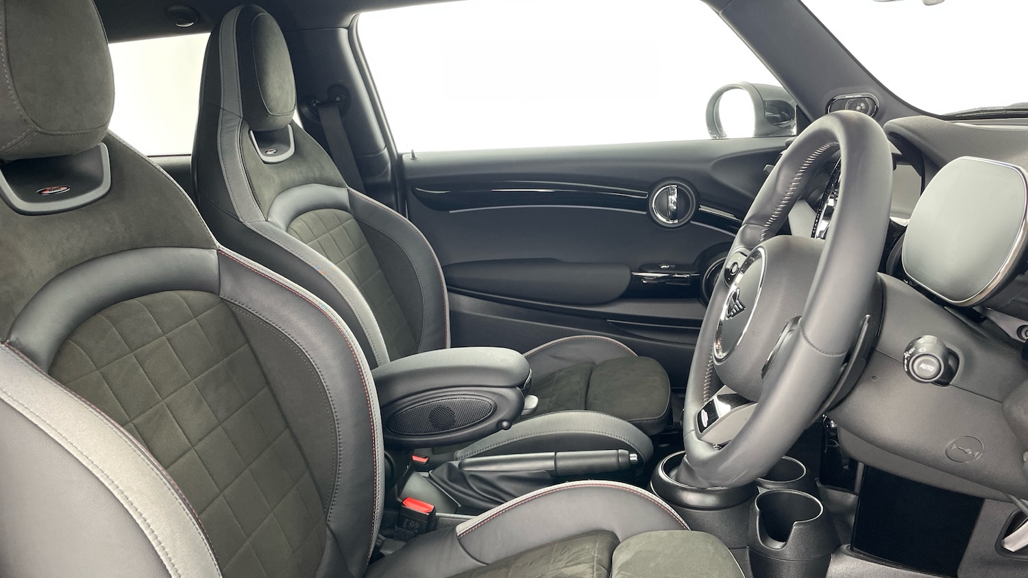 Used MINI Hatch 2023 for sale - 76557269: Photo 11