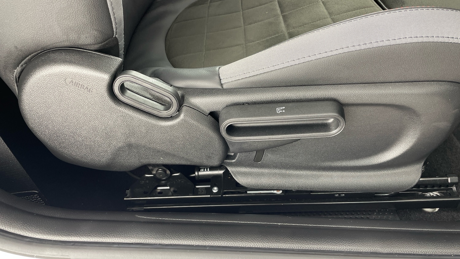 Used MINI Hatch 2023 for sale - 76557269: Photo 46