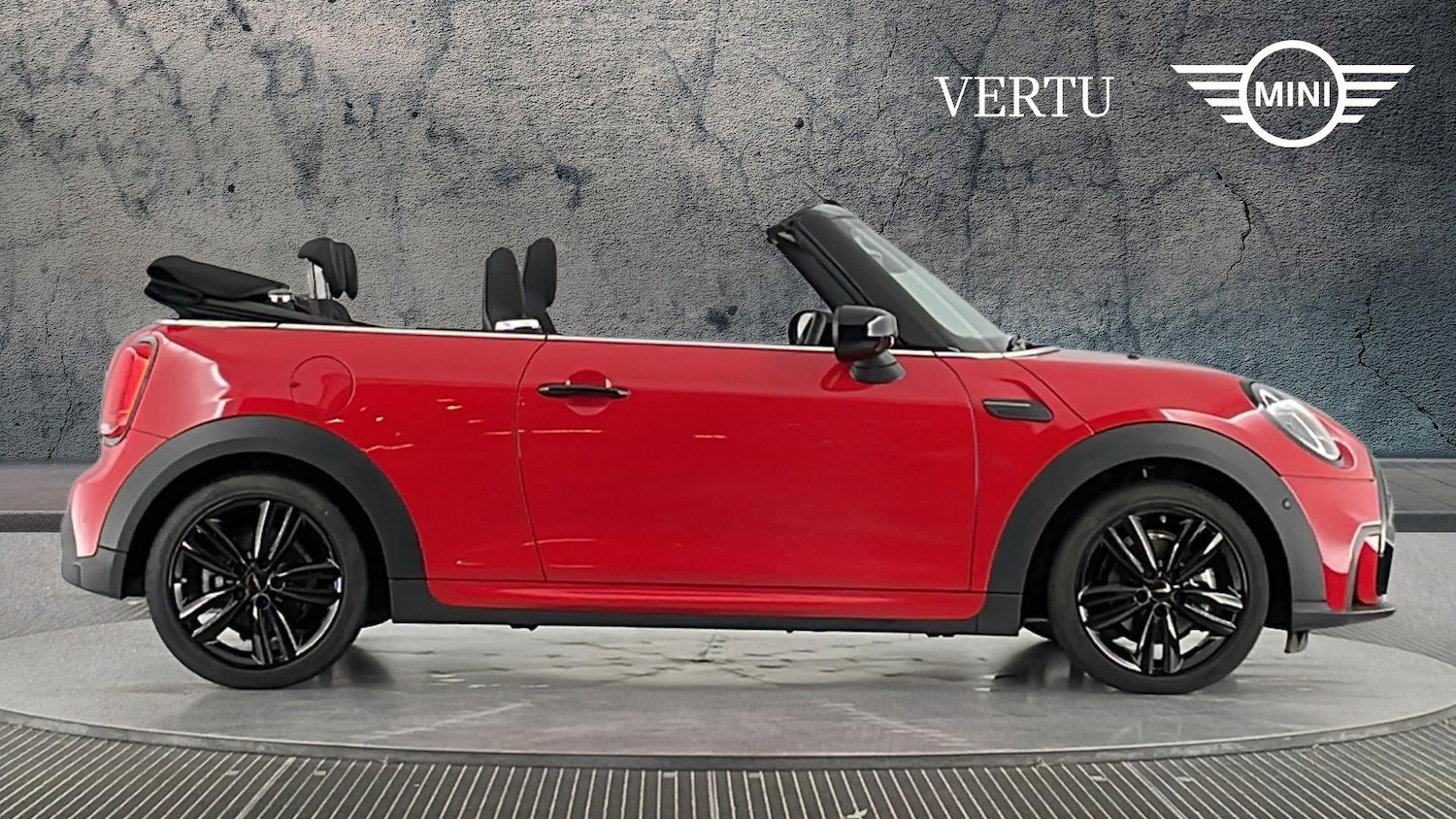 Used MINI Convertible 2024 for sale - 77963061: Photo 3