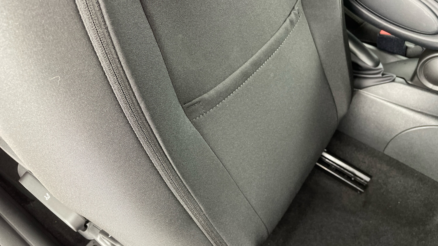 Used MINI Convertible 2024 for sale - 77963061: Photo 33