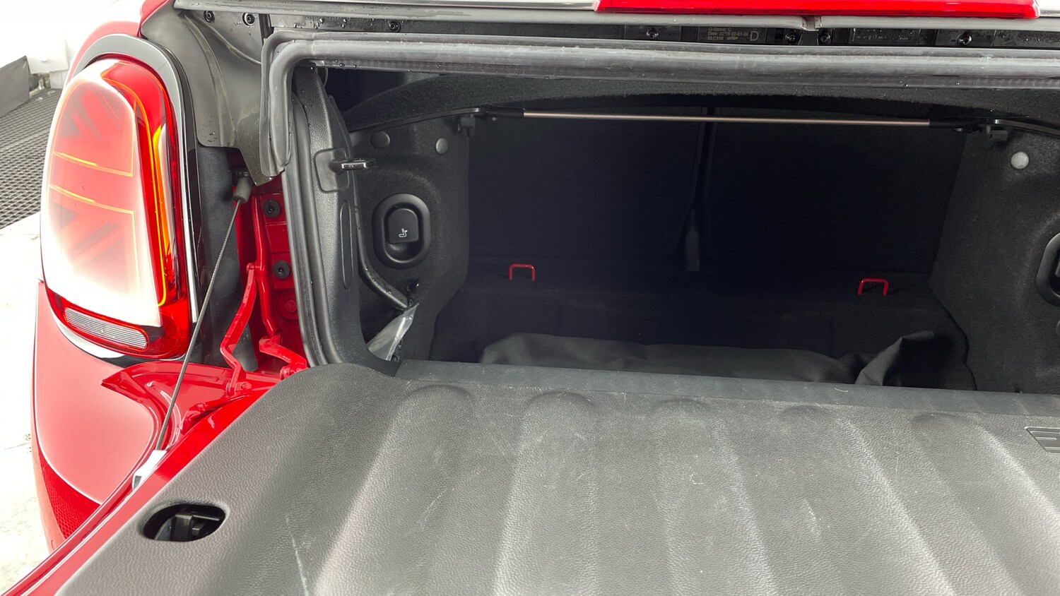 Used MINI Convertible 2024 for sale - 77963061: Photo 38