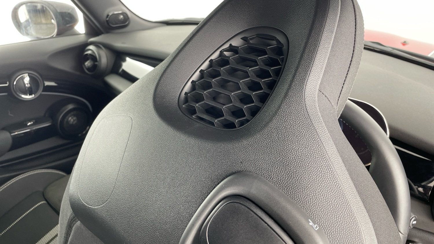 Used MINI Convertible 2024 for sale - 77963061: Photo 46