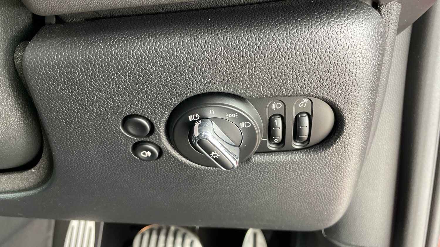 Used MINI Convertible 2024 for sale - 77963061: Photo 53