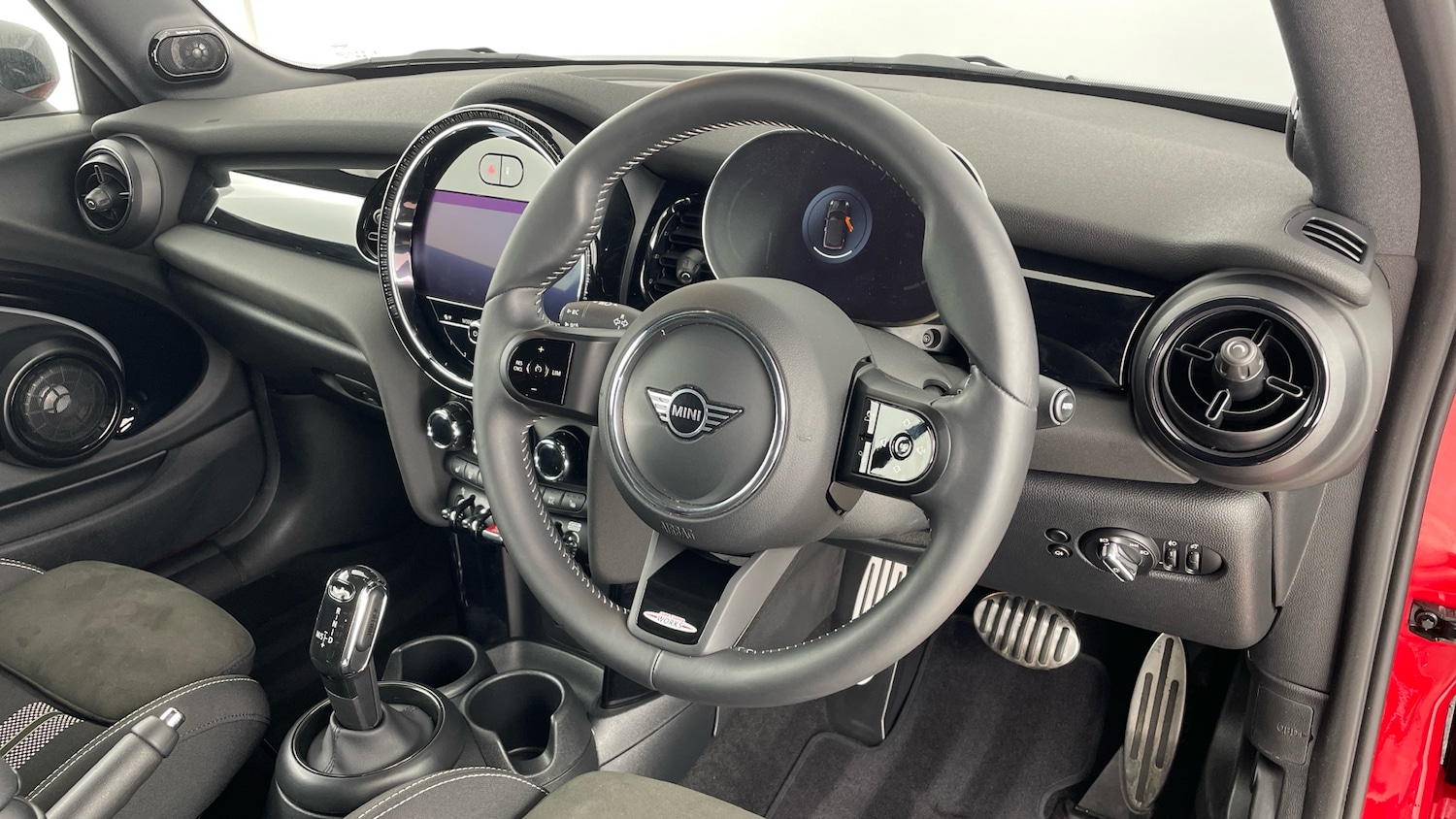 Used MINI Convertible 2024 for sale - 77963061: Photo 6