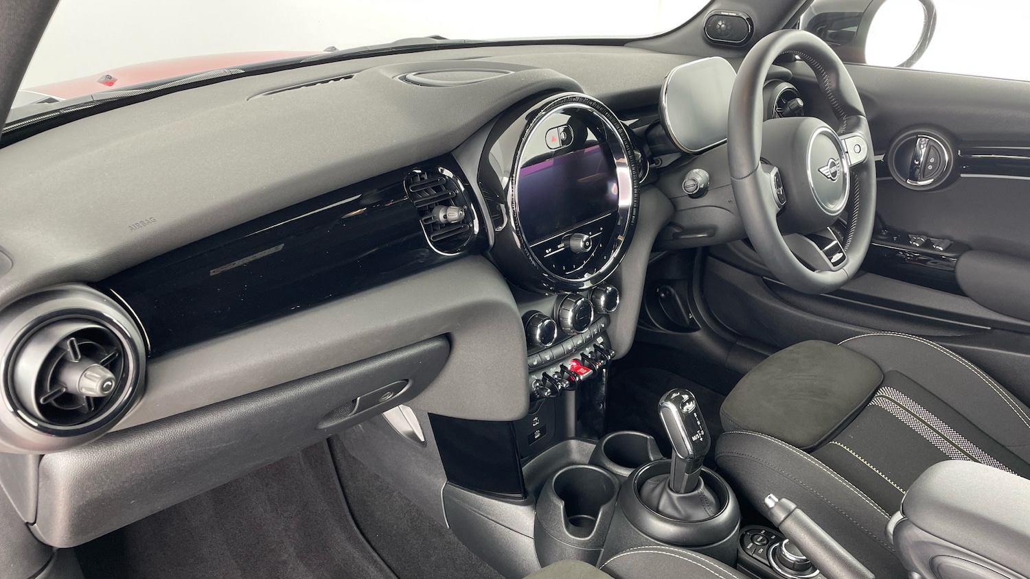 Used MINI Convertible 2024 for sale - 77963061: Photo 7