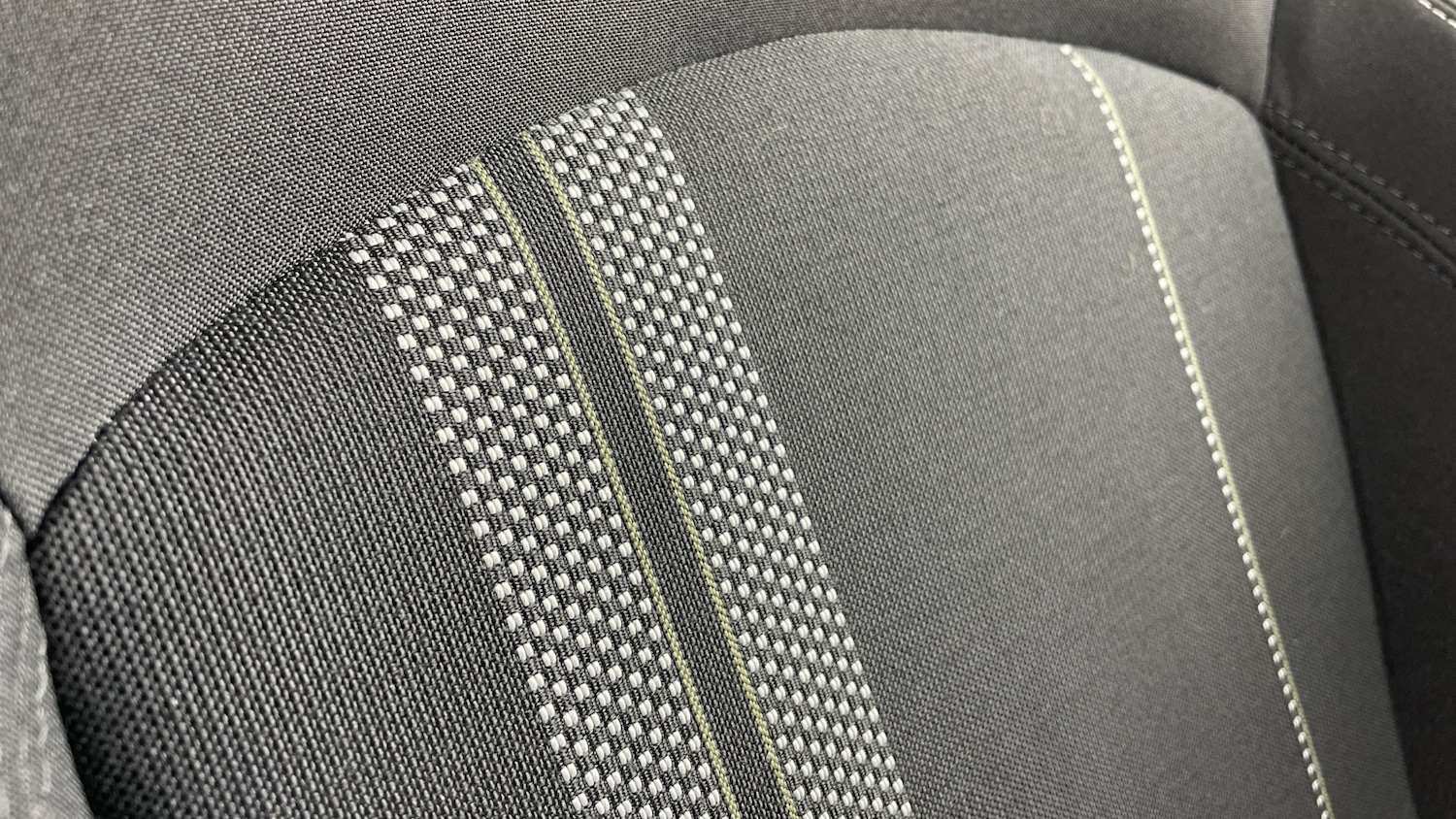 Used MINI Convertible 2024 for sale - 77963061: Photo 75