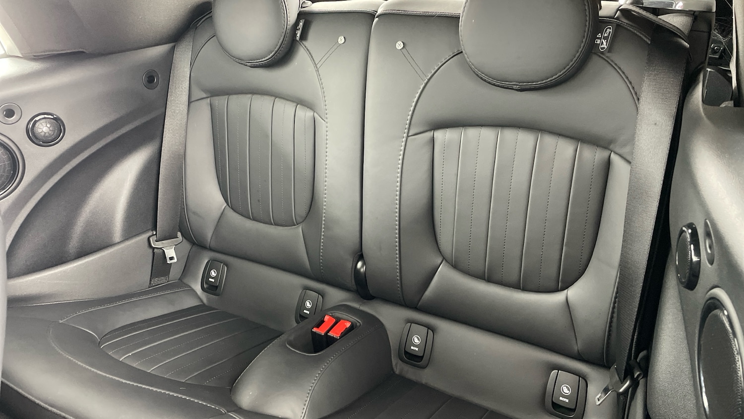 Used MINI Convertible 2022 for sale - 76196377: Photo 12