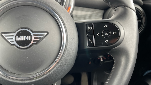 Used MINI Convertible 2022 for sale - 76196377: Photo 18