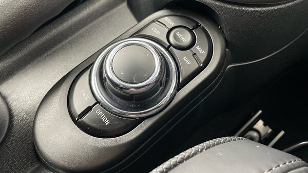 Used MINI Convertible 2022 for sale - 76196377: Photo 19