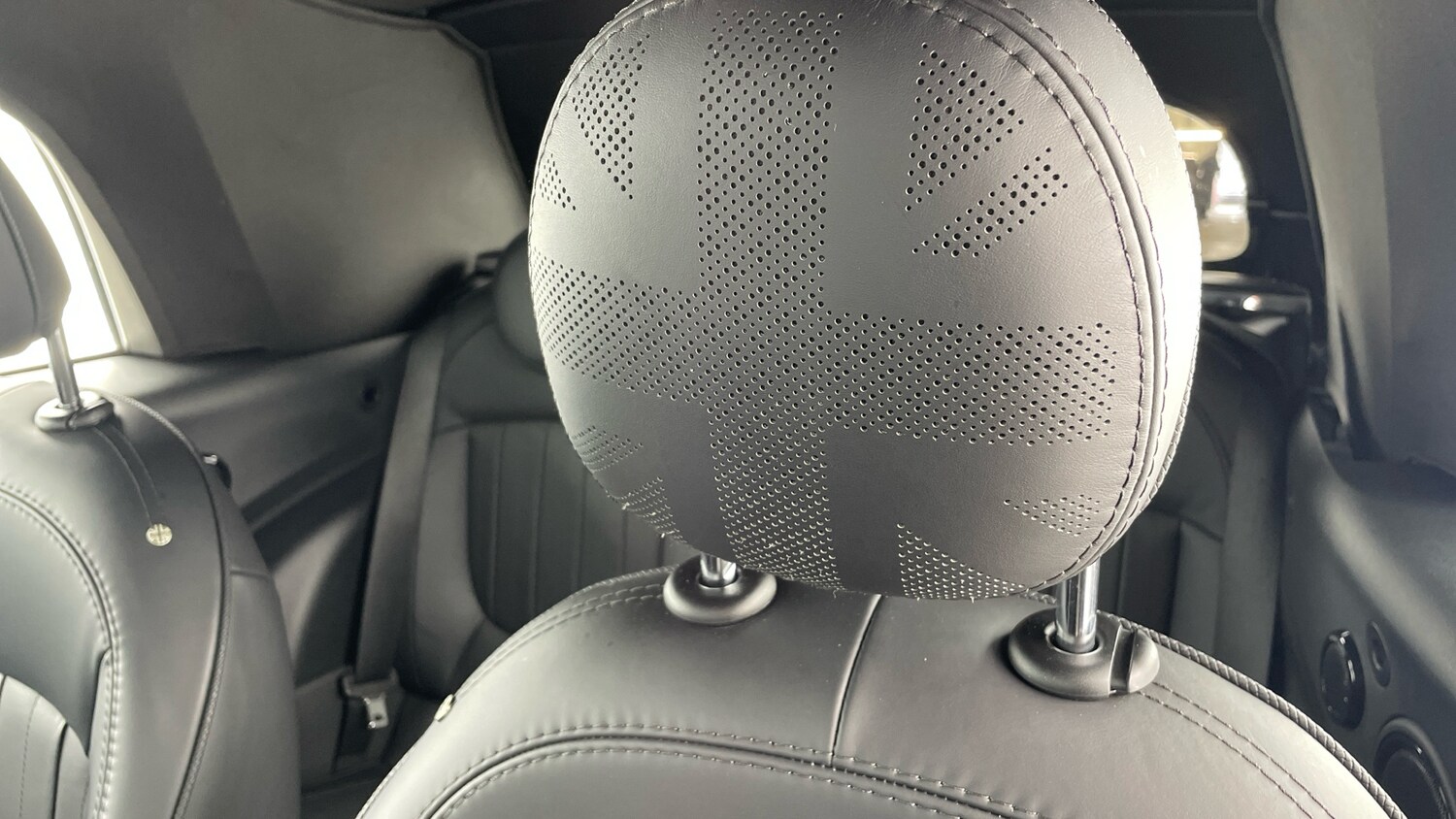 Used MINI Convertible 2022 for sale - 76196377: Photo 30