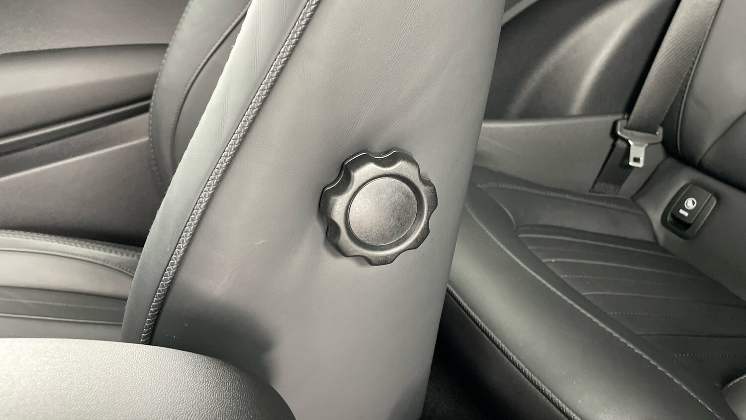 Used MINI Convertible 2022 for sale - 76196377: Photo 35