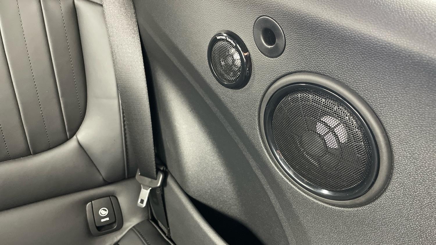 Used MINI Convertible 2022 for sale - 76196377: Photo 37