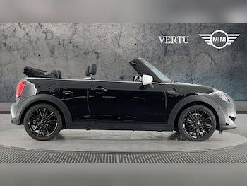 Used MINI Convertible 2022 for sale - 76196377: Photo