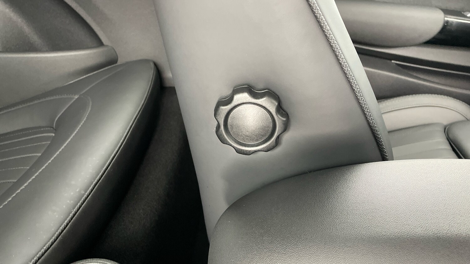 Used MINI Convertible 2022 for sale - 76196377: Photo 51