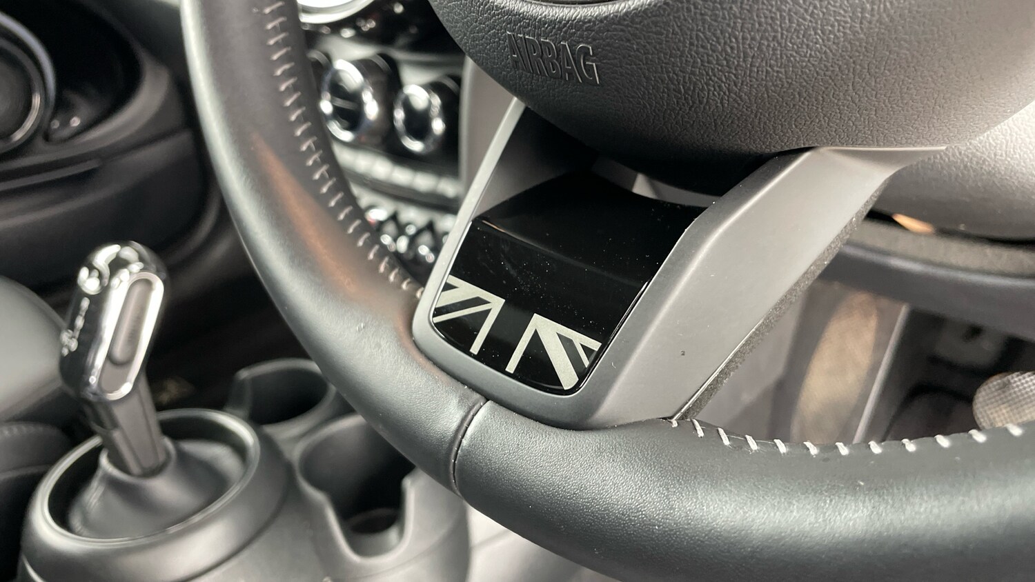 Used MINI Convertible 2022 for sale - 76196377: Photo 56