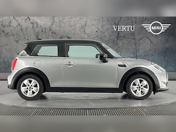 Used MINI Hatch 2023 for sale - 78151721: Photo