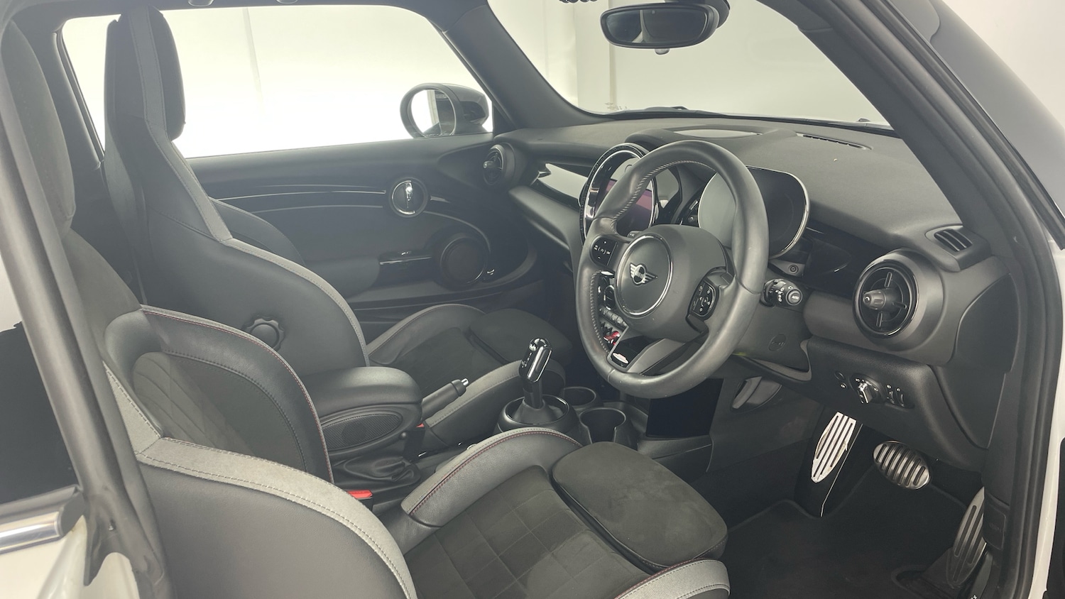 Used MINI Hatch 2023 for sale - 78097991: Photo 11