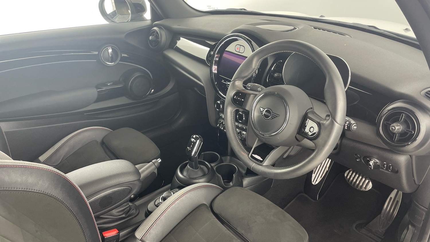 Used MINI Hatch 2023 for sale - 78097991: Photo 6