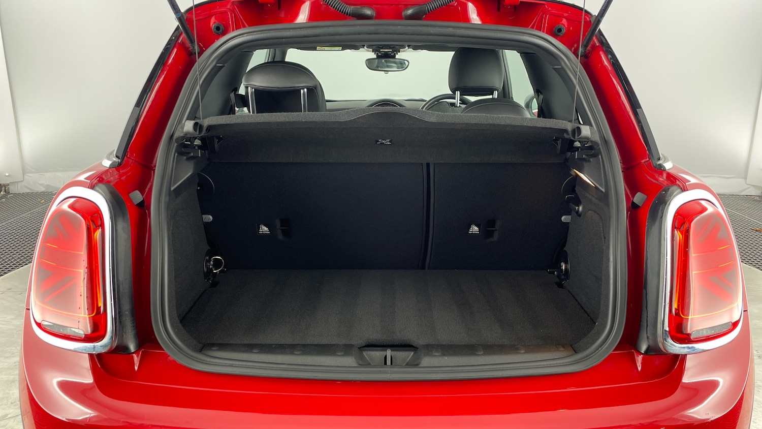 Used MINI Hatch 2022 for sale - 76968749: Photo 13