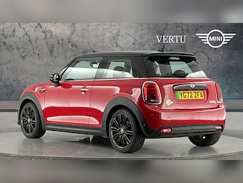 Used MINI Hatch 2022 for sale - 76968749: Photo