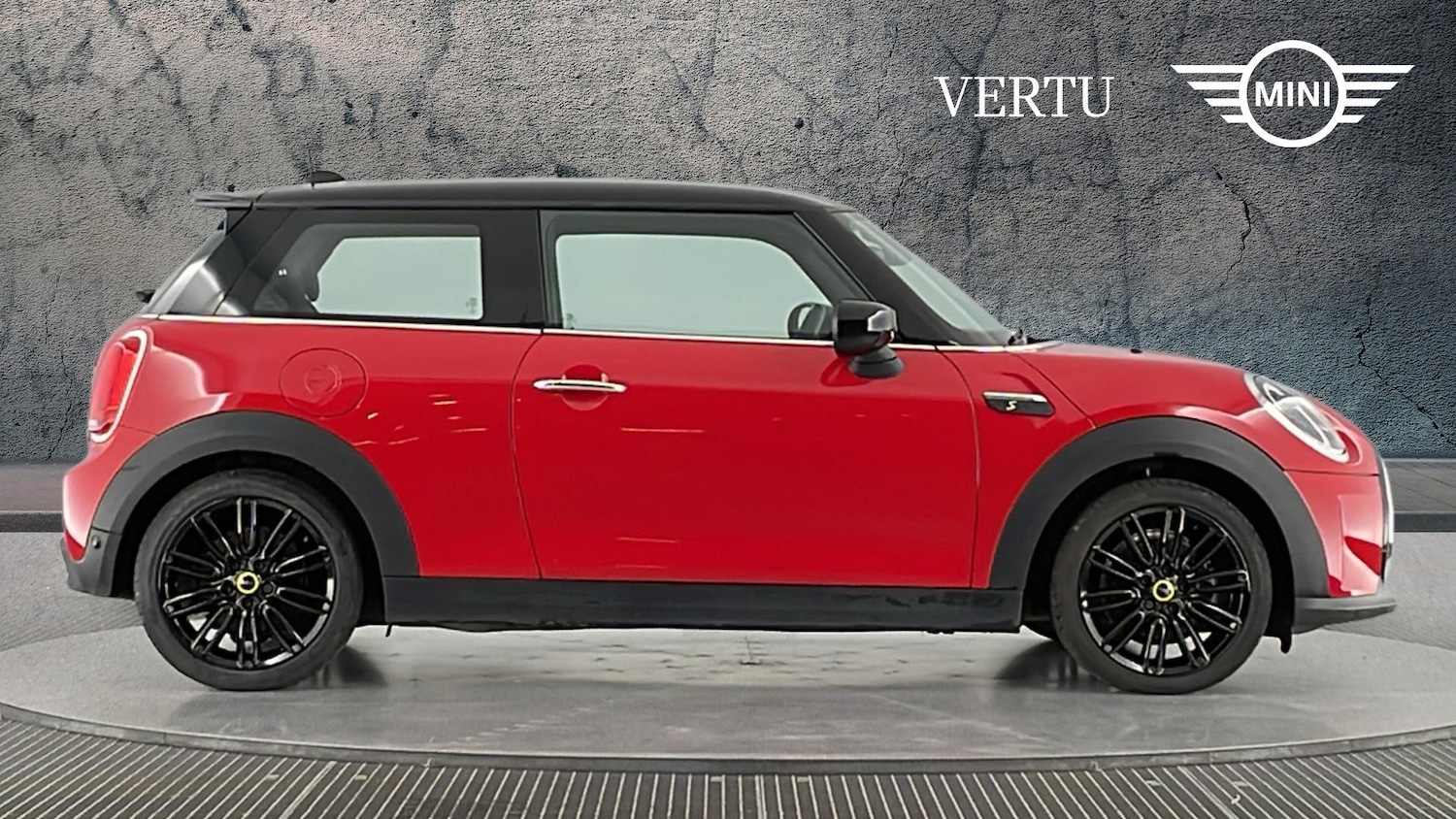 Used MINI Hatch 2022 for sale - 76968749: Photo 3