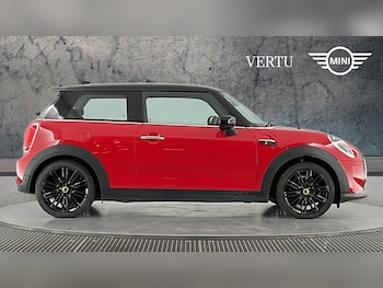 Used MINI Hatch 2022 for sale - 76968749: Photo