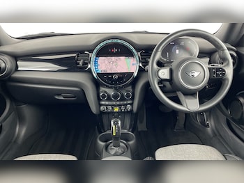 Used MINI Hatch 2022 for sale - 76968749: Photo