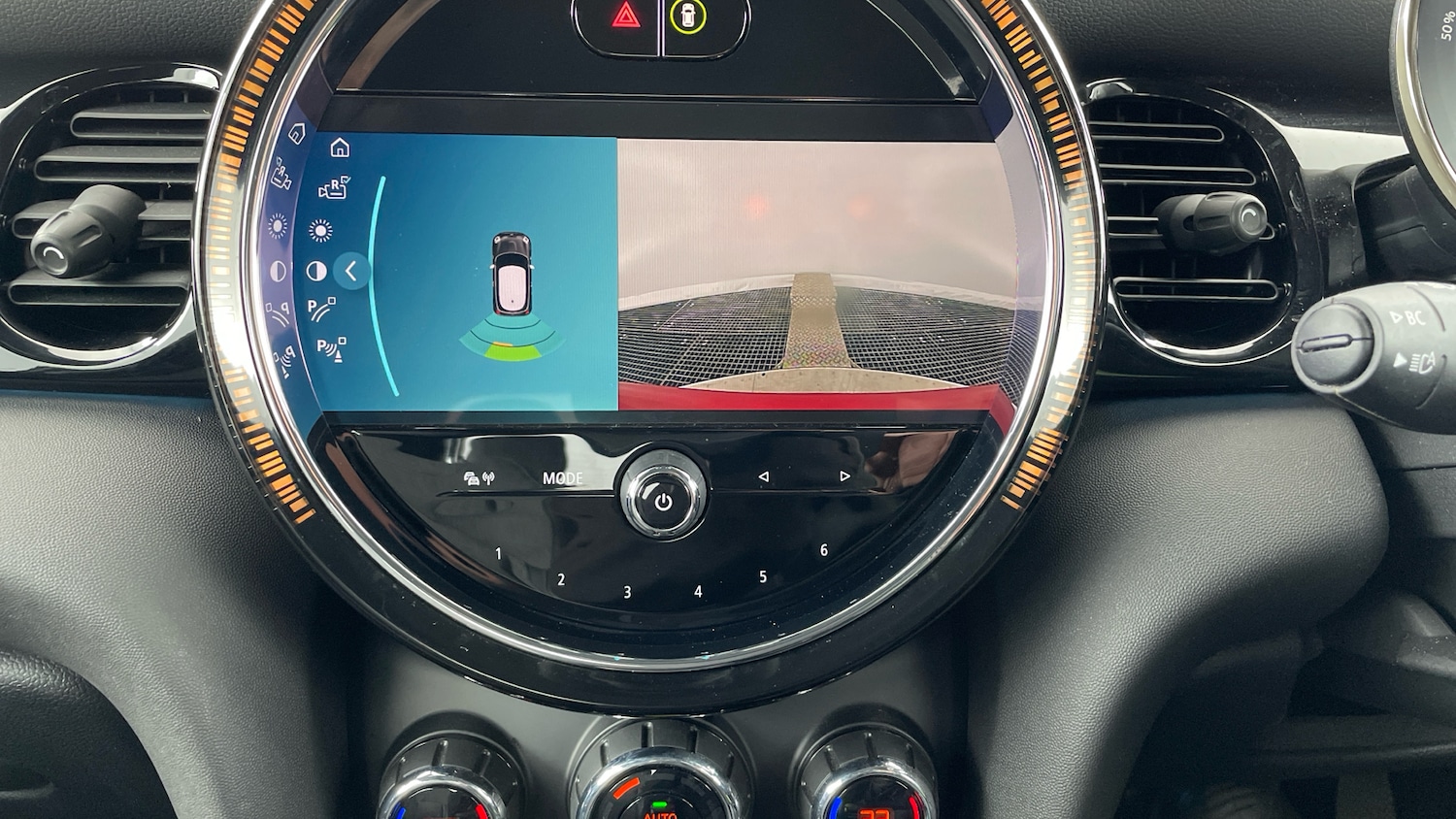 Used MINI Hatch 2022 for sale - 76968749: Photo 60