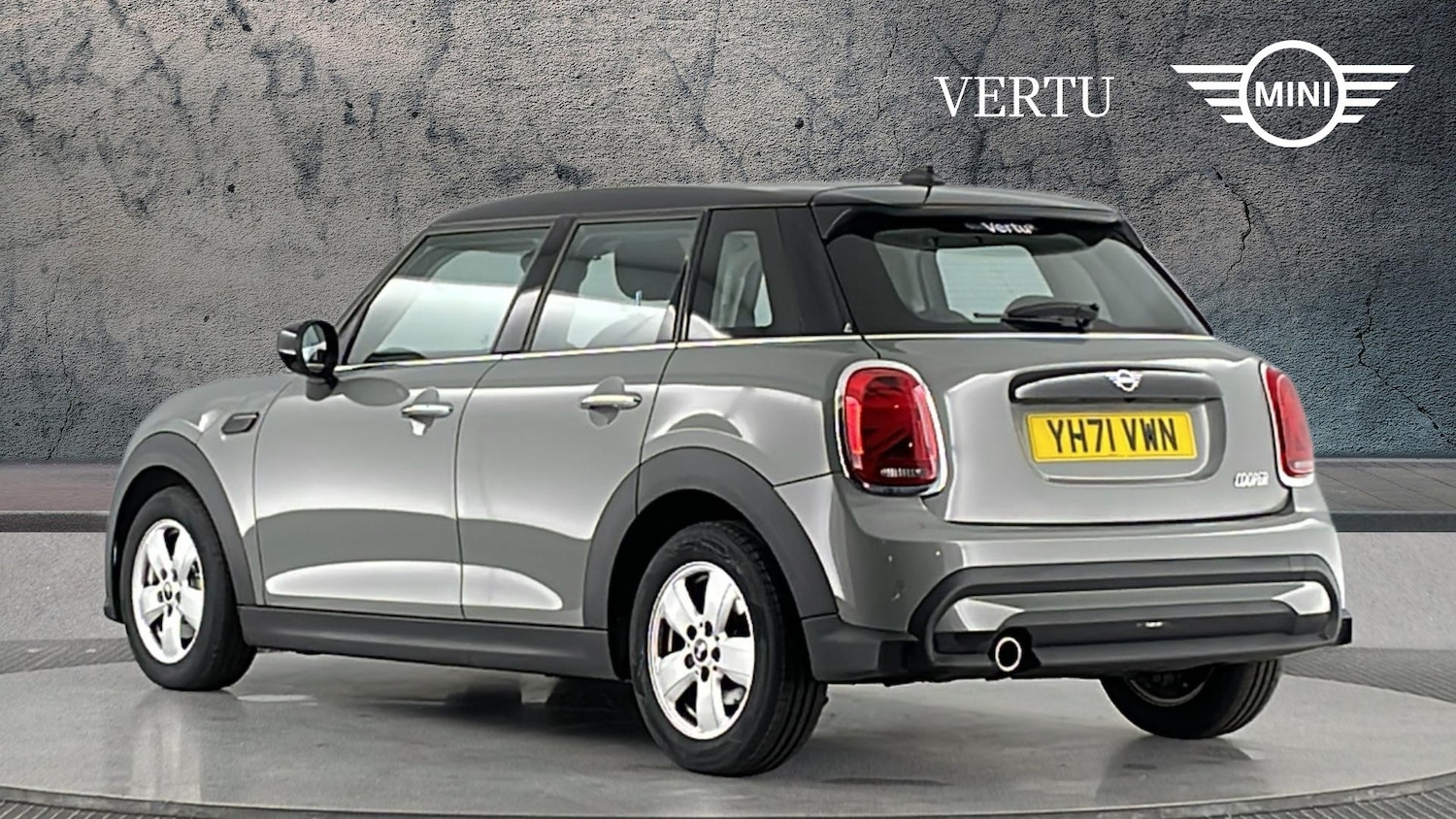 Used MINI Hatch 2021 for sale - 76492098: Photo 2