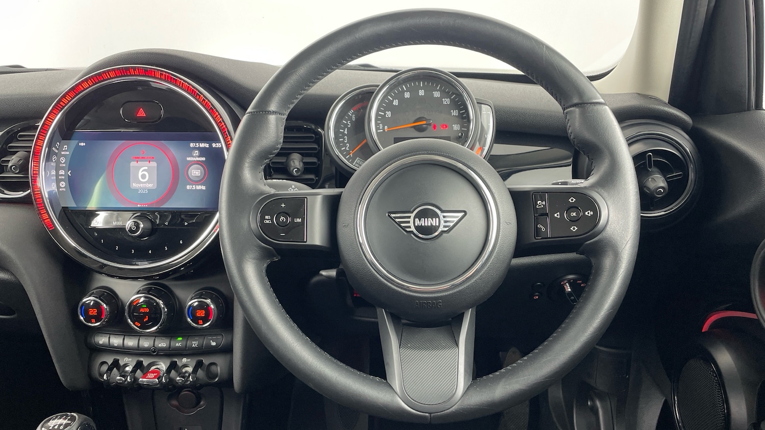 Used MINI Hatch 2021 for sale - 76492098: Photo 5