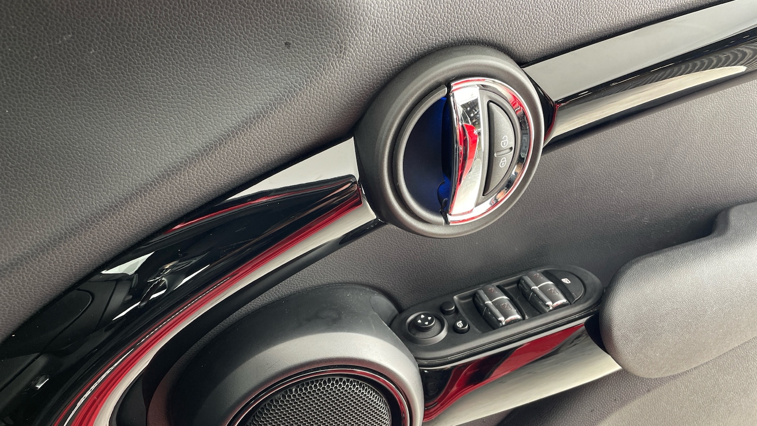 Used MINI Hatch 2020 for sale - 76974159: Photo 20