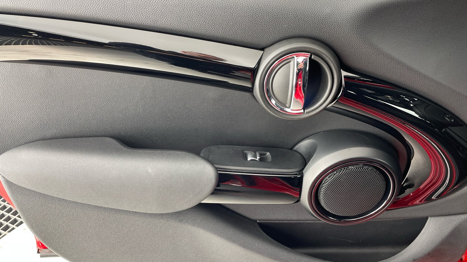 Used MINI Hatch 2020 for sale - 76974159: Photo 27