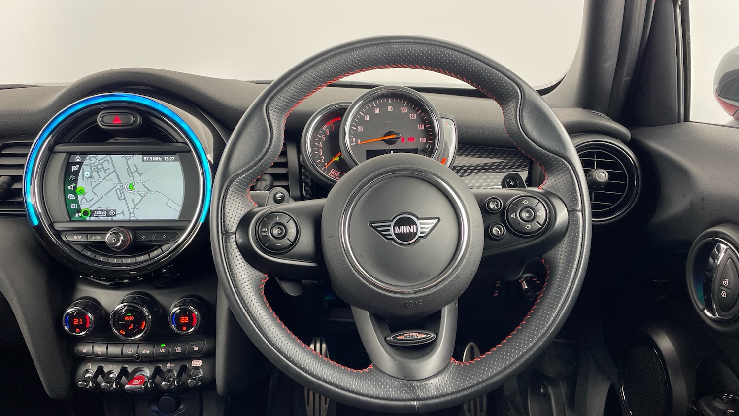 Used MINI Hatch 2020 for sale - 76974159: Photo 5