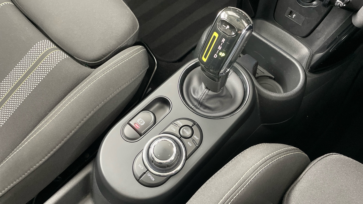 Used MINI Hatch 2022 for sale - 77462299: Photo 10