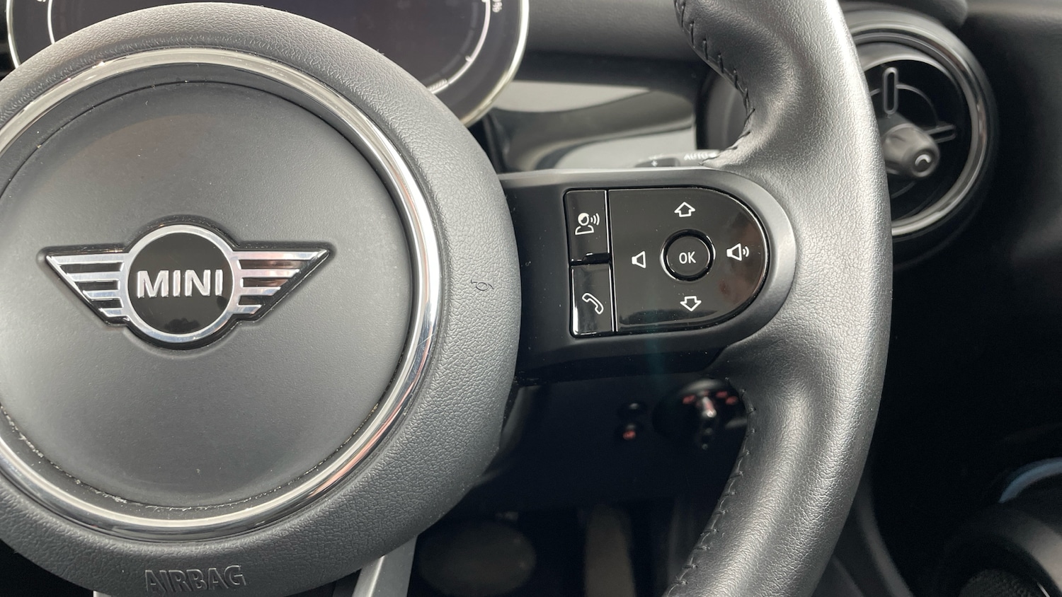 Used MINI Hatch 2022 for sale - 77462299: Photo 18